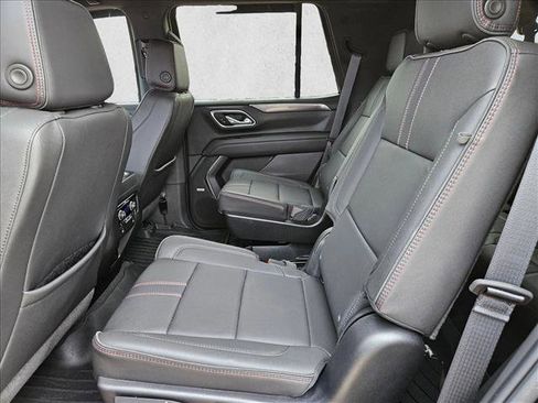 Used 2024 Chevrolet Tahoe RST w/ RST Performance Edition image 21