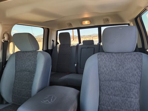 Used 2017 RAM 3500 Big Horn RWD image 19