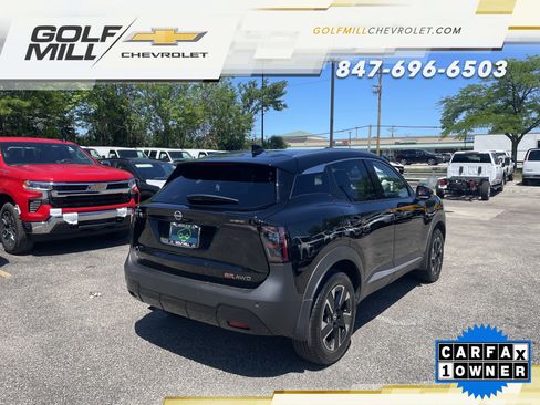 Used 2025 Nissan Kicks SR AWD/4WD image 7