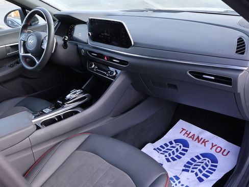 Used 2022 Hyundai Sonata SEL Plus image 10