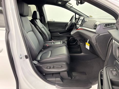 New 2026 Honda Odyssey Sport-L image 30
