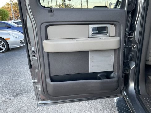 Used 2010 Ford F150 XLT image 37