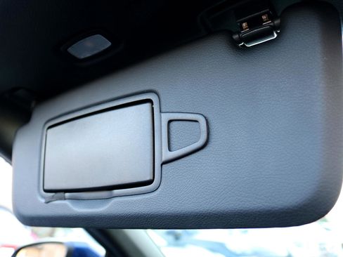 Used 2017 Mercedes-Benz C 300 Cabriolet image 35