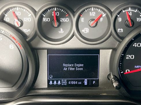 Used 2025 Chevrolet Silverado 2500 W/T w/ WT Convenience Package image 22