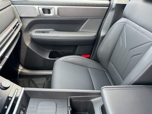 Certified 2026 Hyundai Santa Fe SEL FWD image 13
