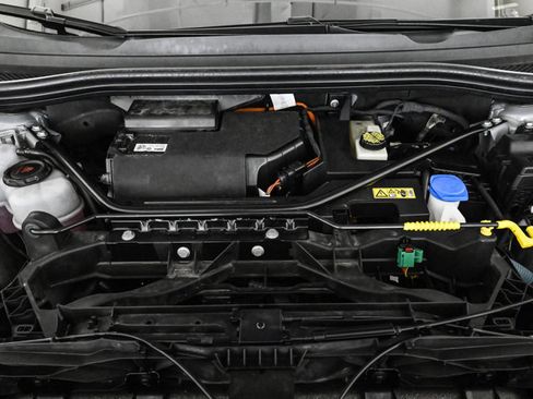 Certified 2023 Audi Q4 e-tron Premium Plus image 24