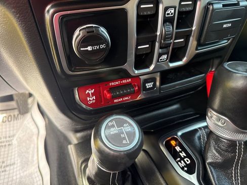 Used 2023 Jeep Wrangler Unlimited Rubicon 4xe w/ Cold Weather Group image 28