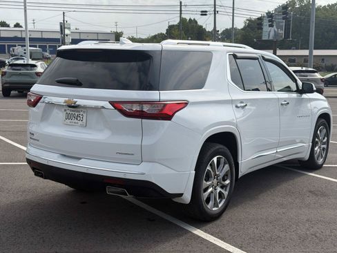 Certified 2021 Chevrolet Traverse Premier FWD image 7