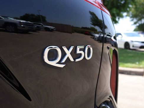 Used 2019 INFINITI QX50 Luxe FWD image 7
