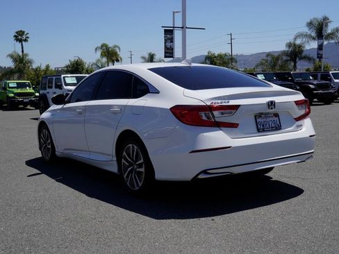 Used 2021 Honda Accord Hybrid image 6