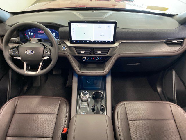 New 2027 Ford Explorer Platinum w/ 3.0L Ultimate Package AWD/4WD image 12