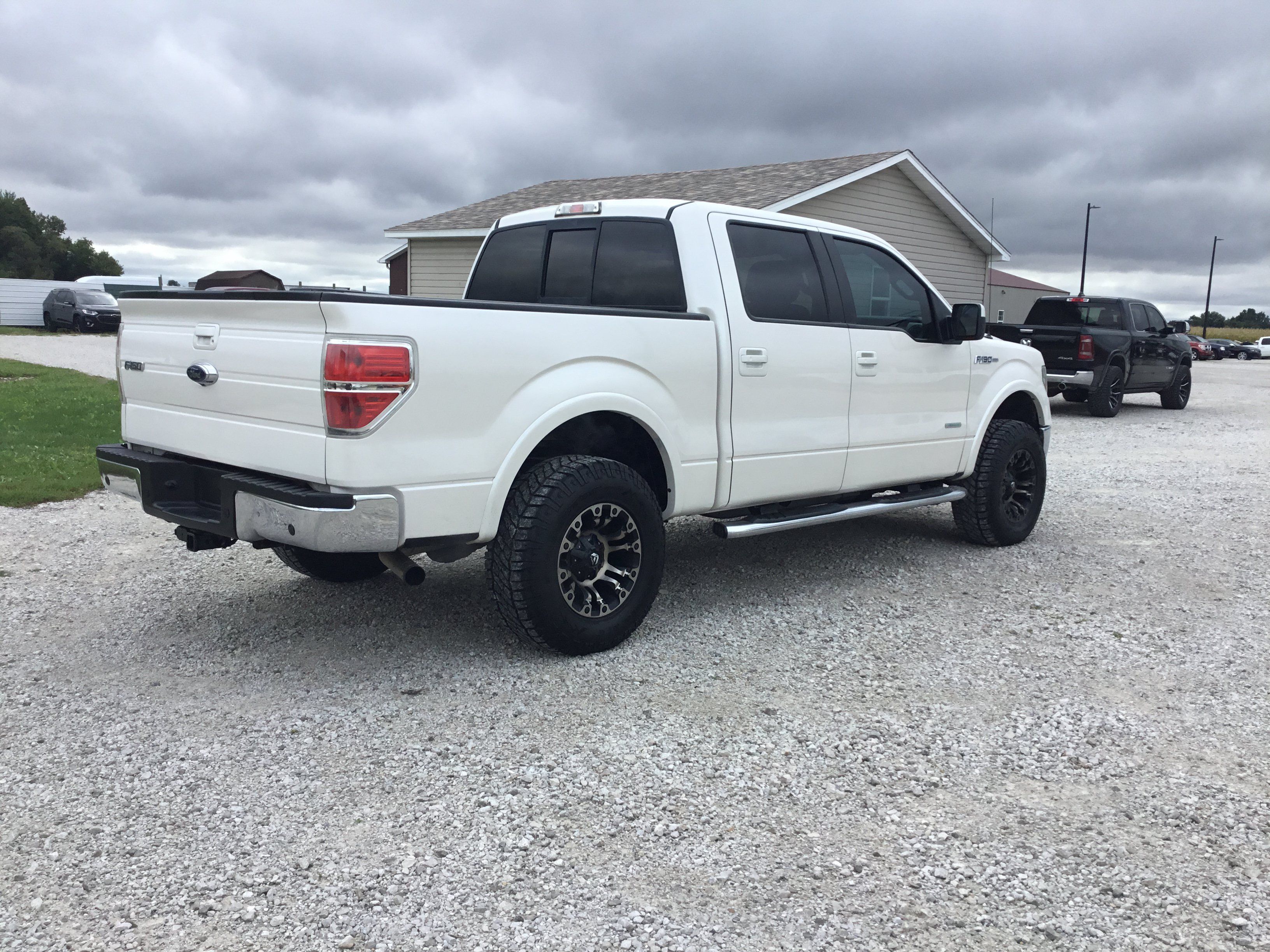 Used 2013 Ford F150 Lariat w/ Mid Equipment Group AWD/4WD image 3