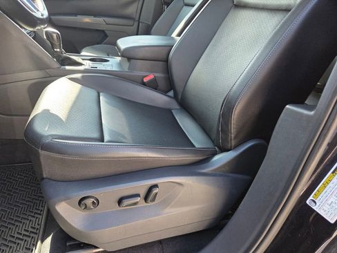Used 2018 Volkswagen Atlas SE FWD image 10