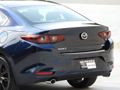 Used 2024 MAZDA MAZDA3 s FWD image 22