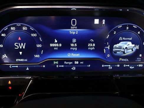 Used 2022 Chevrolet Silverado 1500 LT image 4