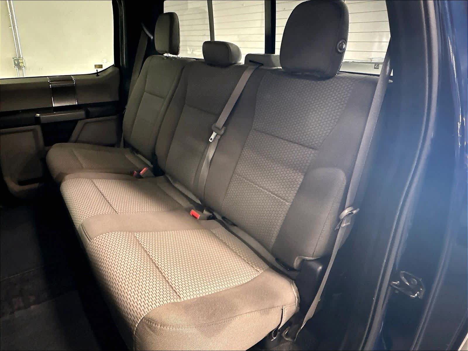 Used 2019 Ford F150 XLT w/ Equipment Group 302A Luxury AWD/4WD image 29