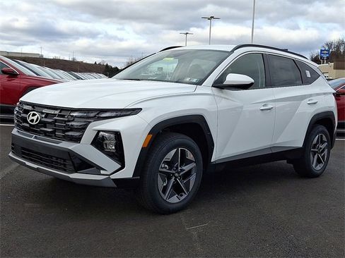 New 2026 Hyundai Tucson SEL image 2