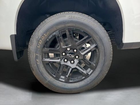 New 2026 Chevrolet Silverado 1500 RST RWD image 32