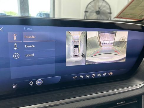 Used 2024 Buick Envision Preferred AWD/4WD image 24