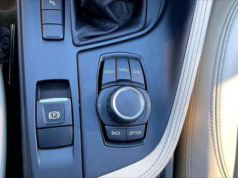 Used 2018 BMW X1 sDrive28i image 32