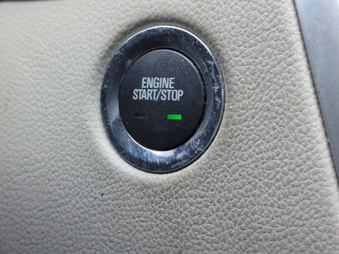 Used 2015 Cadillac SRX Luxury w/ Trailering Package AWD/4WD image 25