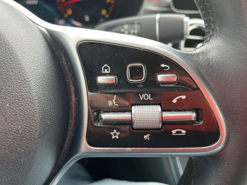 Used 2021 Mercedes-Benz C 300 Sedan image 14