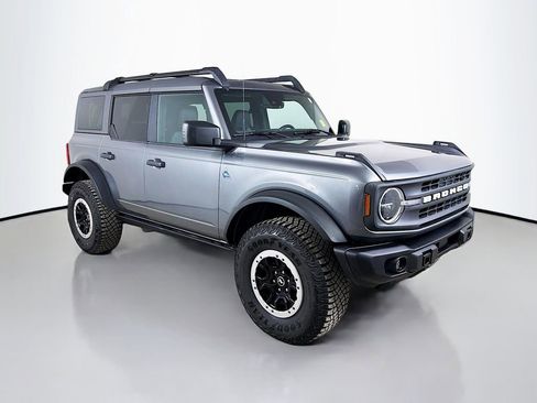 Used 2024 Ford Bronco Black Diamond w/ Sasquatch Package AWD/4WD image 4