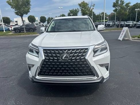 Used 2021 Lexus GX 460 Luxury w/ Sport Design Package AWD/4WD image 10