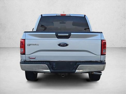 Used 2017 Ford F150 XLT w/ Equipment Group 301A Mid RWD image 7