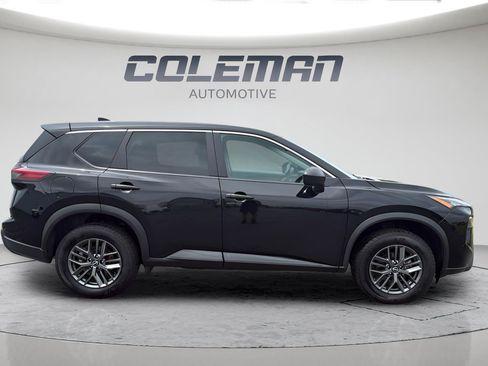 Used 2024 Nissan Rogue S FWD image 7