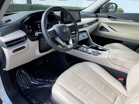 Used 2024 INFINITI QX60 Luxe FWD image 17