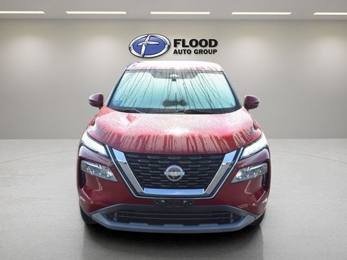 Used 2023 Nissan Rogue SV AWD/4WD image 2