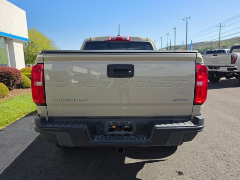 Used 2022 Chevrolet Colorado ZR2 AWD/4WD image 4
