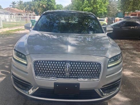 Used 2019 Lincoln Nautilus Reserve AWD/4WD image 1