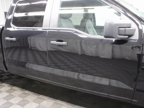 Used 2022 Ford F150 XLT image 30