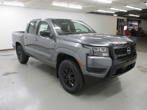 New 2026 Nissan Frontier SV w/ All-Weather Content Package image 4