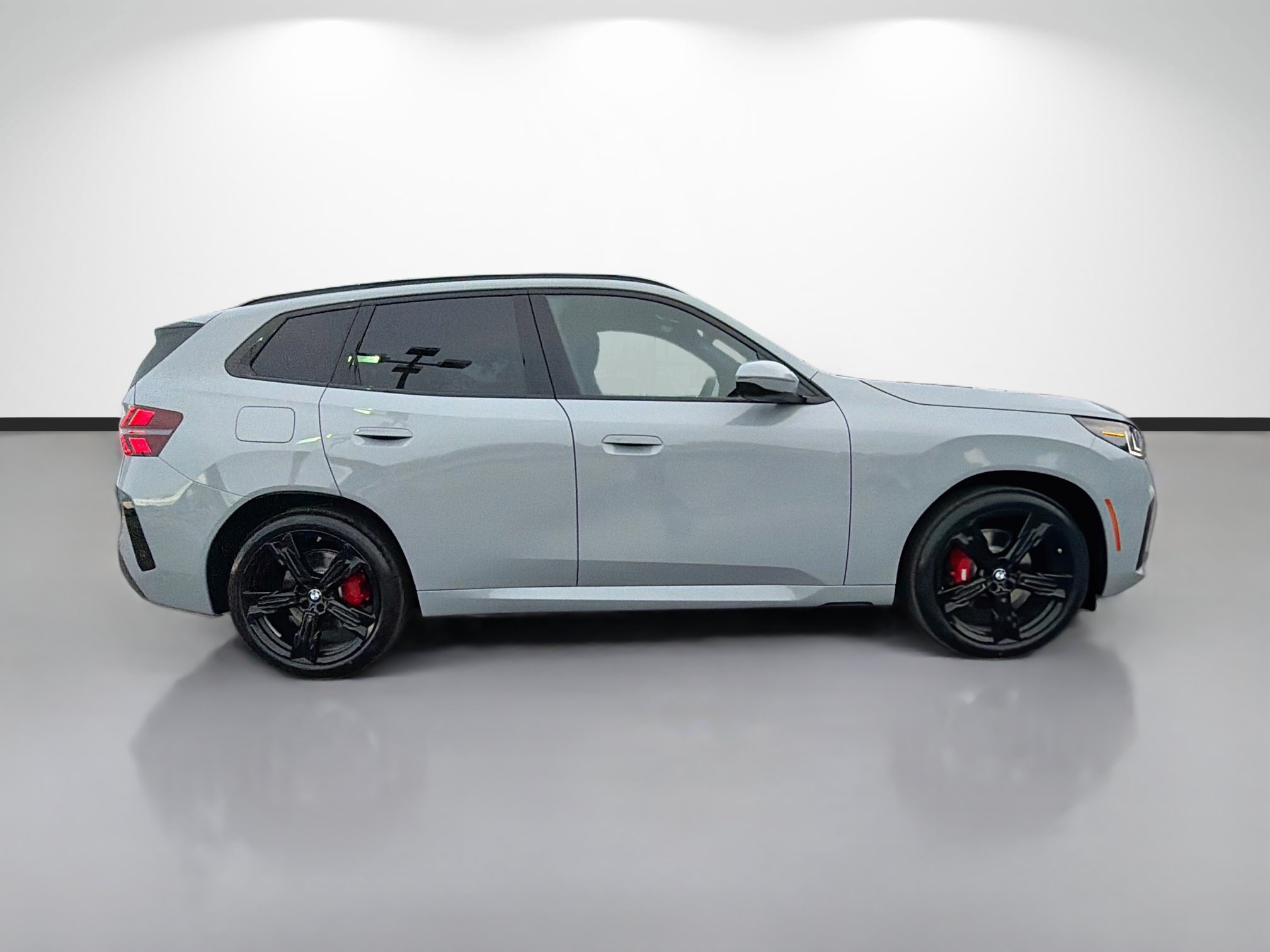 New 2026 BMW X3 xDrive30i w/ Premium Package AWD/4WD image 2