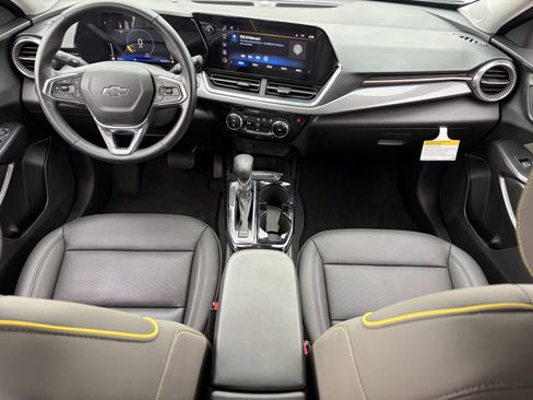 Certified 2025 Chevrolet Trax ACTIV w/ Driver Confidence Package FWD image 16