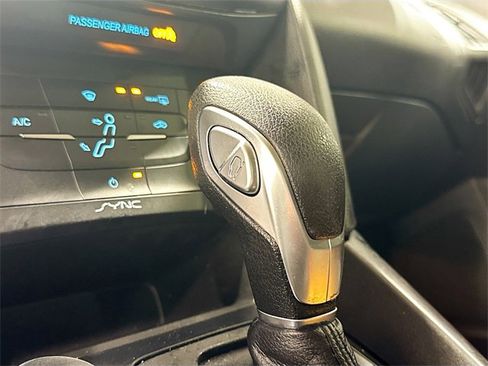 Used 2018 Ford Focus SE image 18