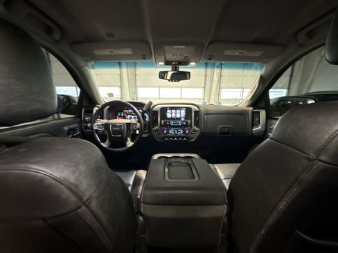 Used 2018 GMC Sierra 1500 SLT w/ SLT Premium Package image 19