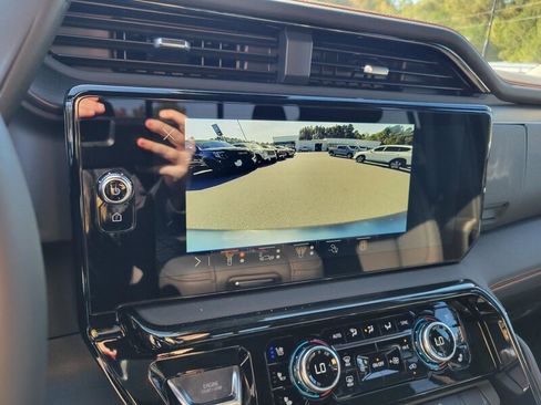 New 2026 GMC Sierra 2500 AT4 w/ AT4 Premium Plus Package image 18