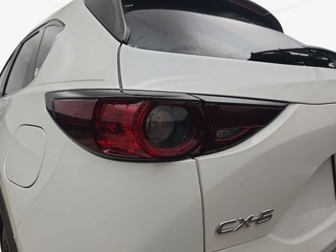 Used 2019 MAZDA CX-5 Touring FWD image 32