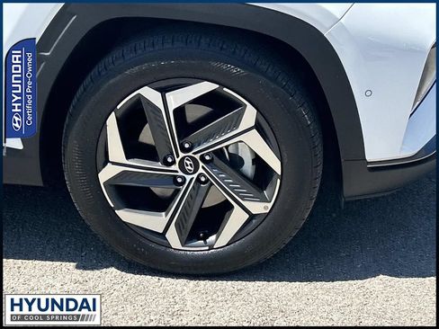 Certified 2024 Hyundai Tucson Limited FWD image 9