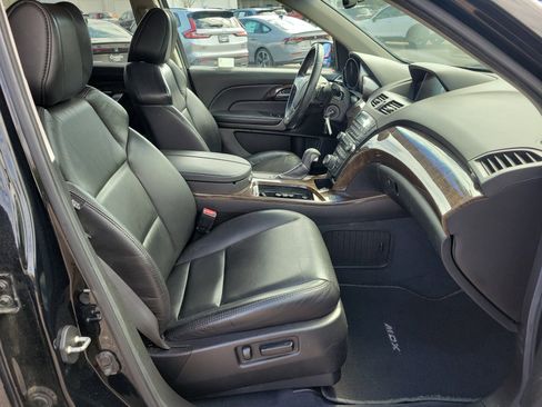 Used 2013 Acura MDX w/ Technology & Entertainment image 18