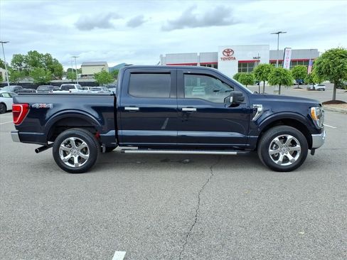 Used 2022 Ford F150 XLT w/ Equipment Group 302A High AWD/4WD image 3