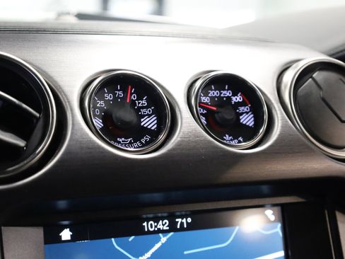 Used 2018 Ford Mustang Shelby GT350R w/ GT350R Equipment Group 920A image 28