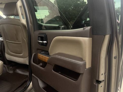 Used 2014 GMC Sierra 1500 SLT w/ SLT Crew Cab Value Package AWD/4WD image 15