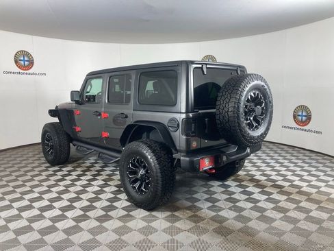 Used 2018 Jeep Wrangler Unlimited Rubicon AWD/4WD image 22