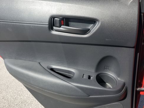 Used 2023 Toyota Corolla Cross LE image 20