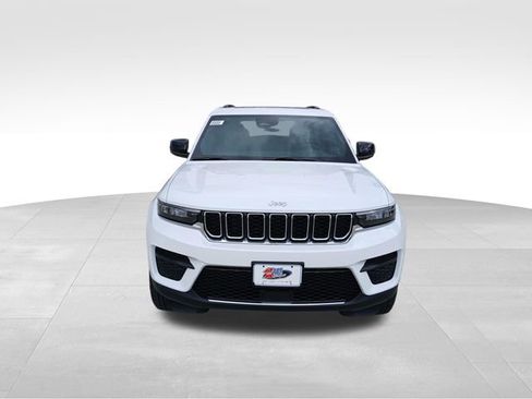 New 2026 Jeep Grand Cherokee Laredo X AWD/4WD image 8